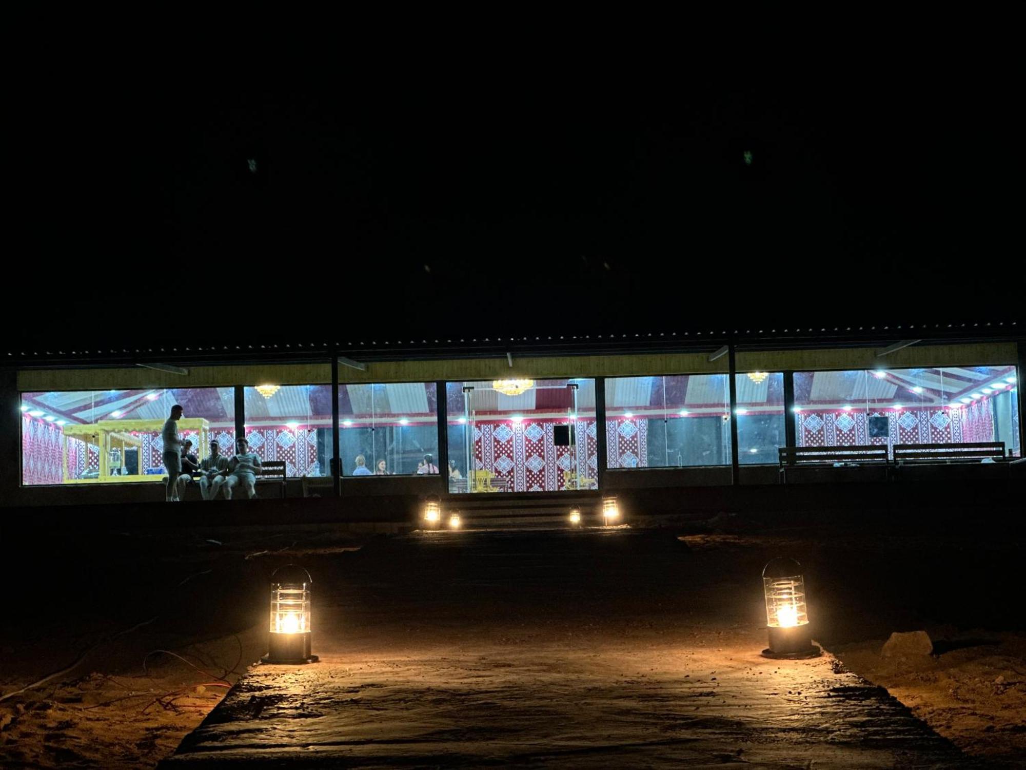 Wadi Rum Sunset Camp Luaran gambar